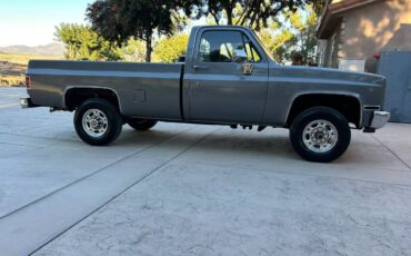 Chevrolet-silverado-2500hd-1987-grey-6