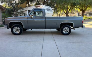 Chevrolet-silverado-2500hd-1987-grey-7