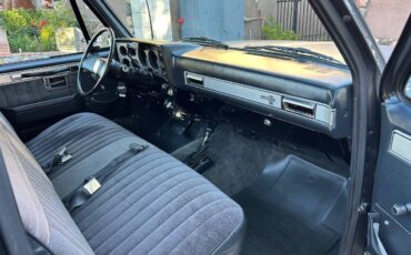 Chevrolet-silverado-2500hd-1987-grey-9