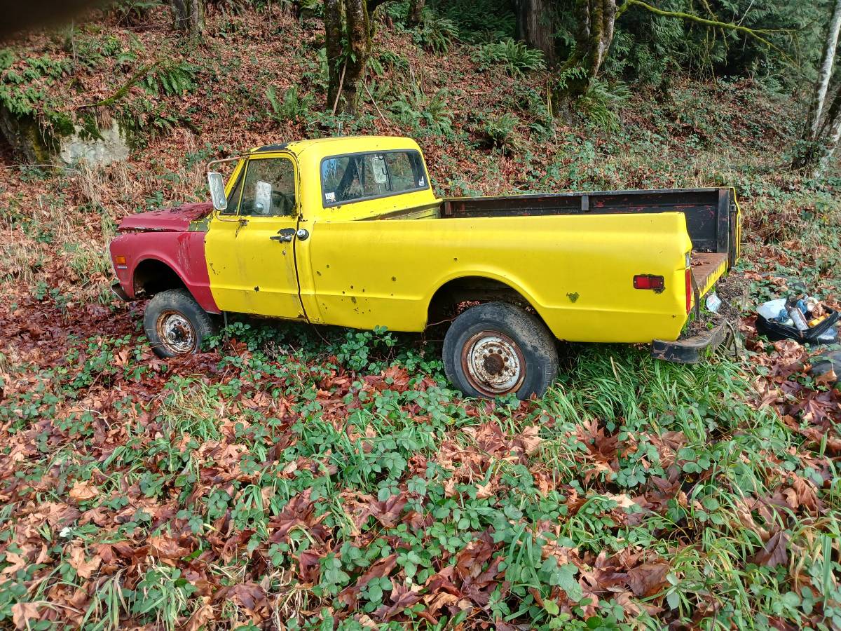 Chevrolet-silverado-2500hd-4x4-1969