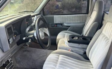 Chevrolet-silverado-sport-1993-white-5