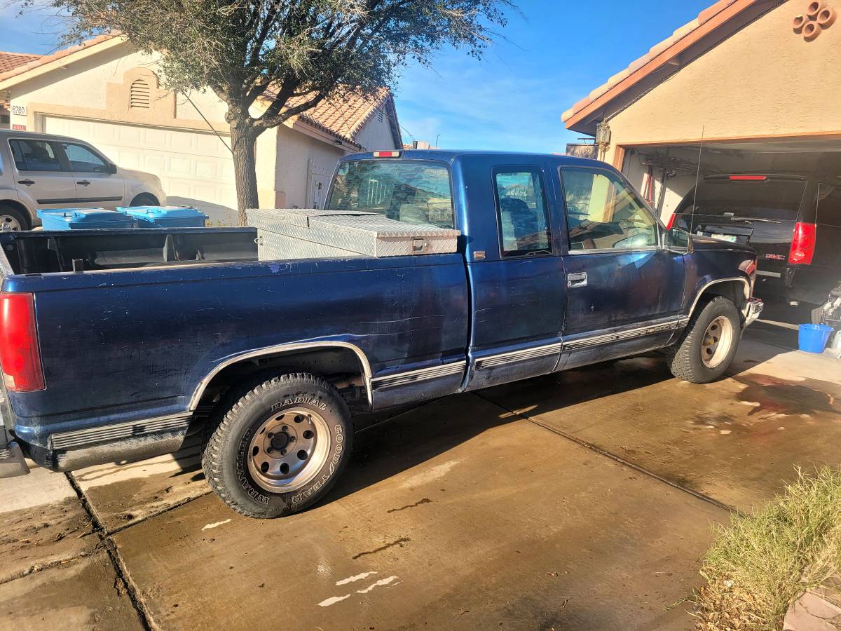 Chevrolet-silverado-truck-1500-1995-blue-2