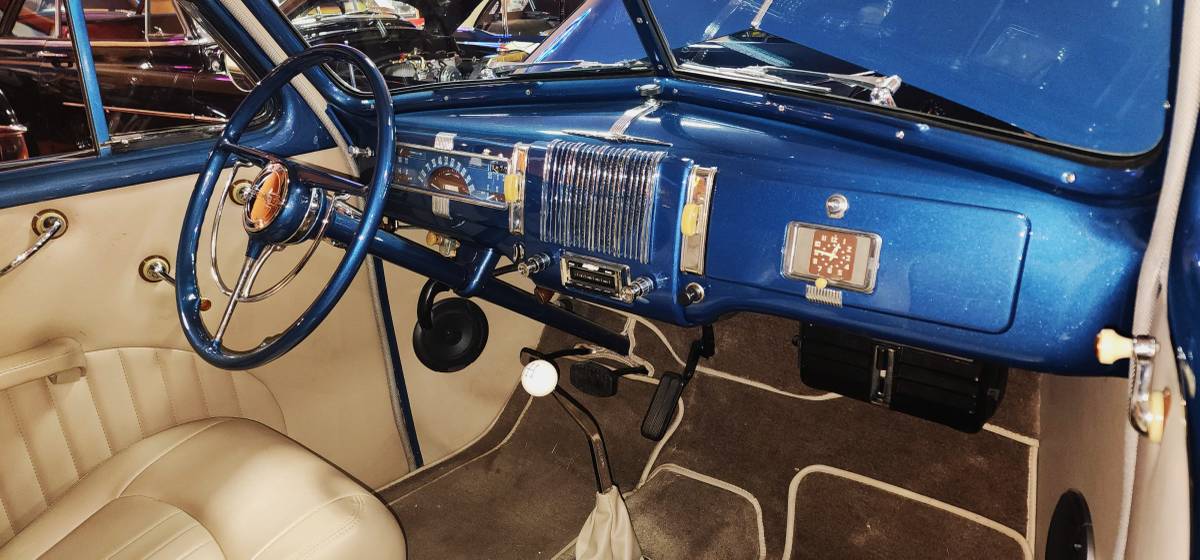 Chevrolet-special-deluxe-coupe-1940-blue-18