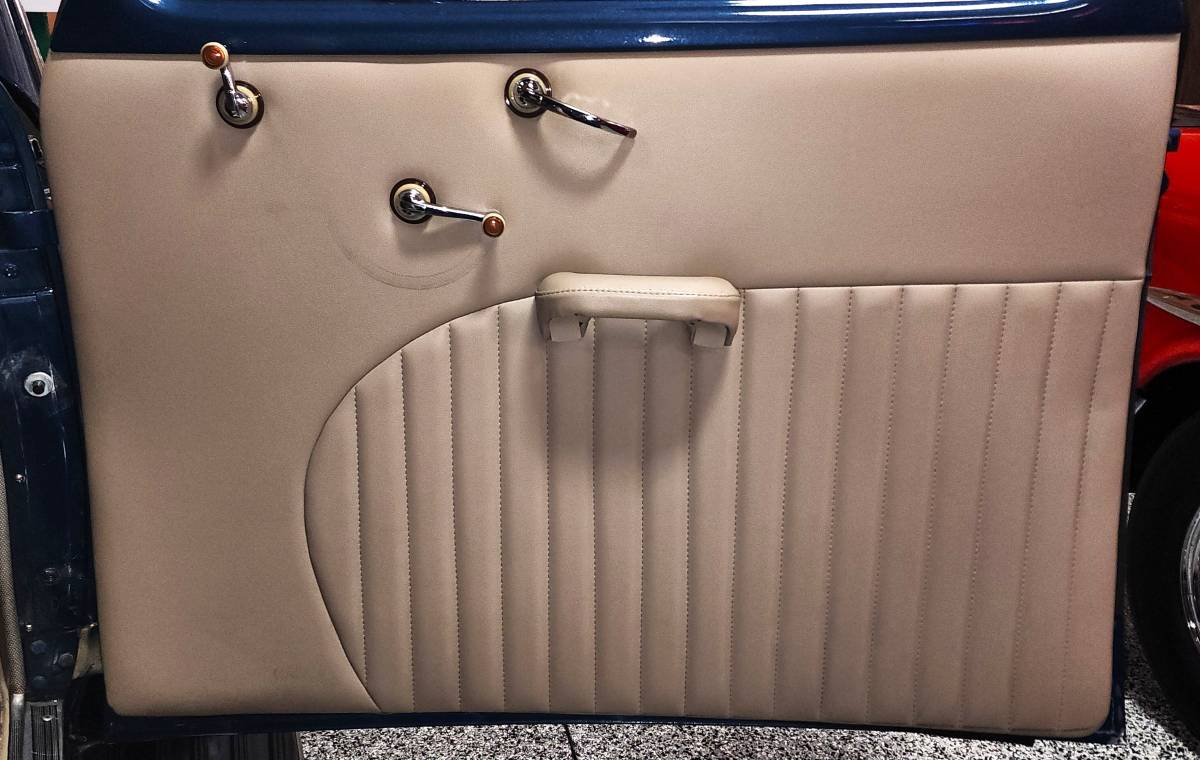 Chevrolet-special-deluxe-coupe-1940-blue-2