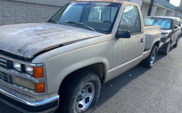 Chevrolet-stepside-obs.-1989-brown-1