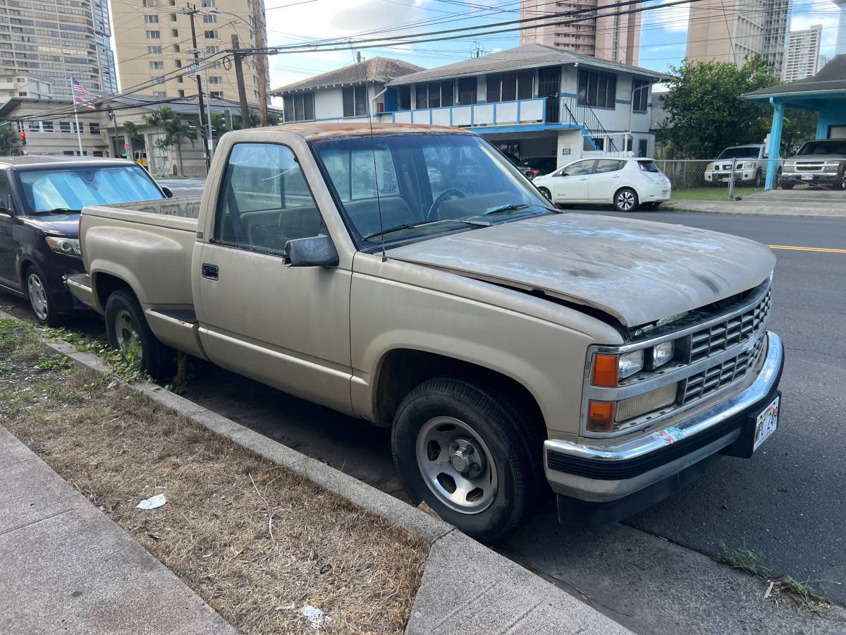 Chevrolet-stepside-obs.-1989-brown-5
