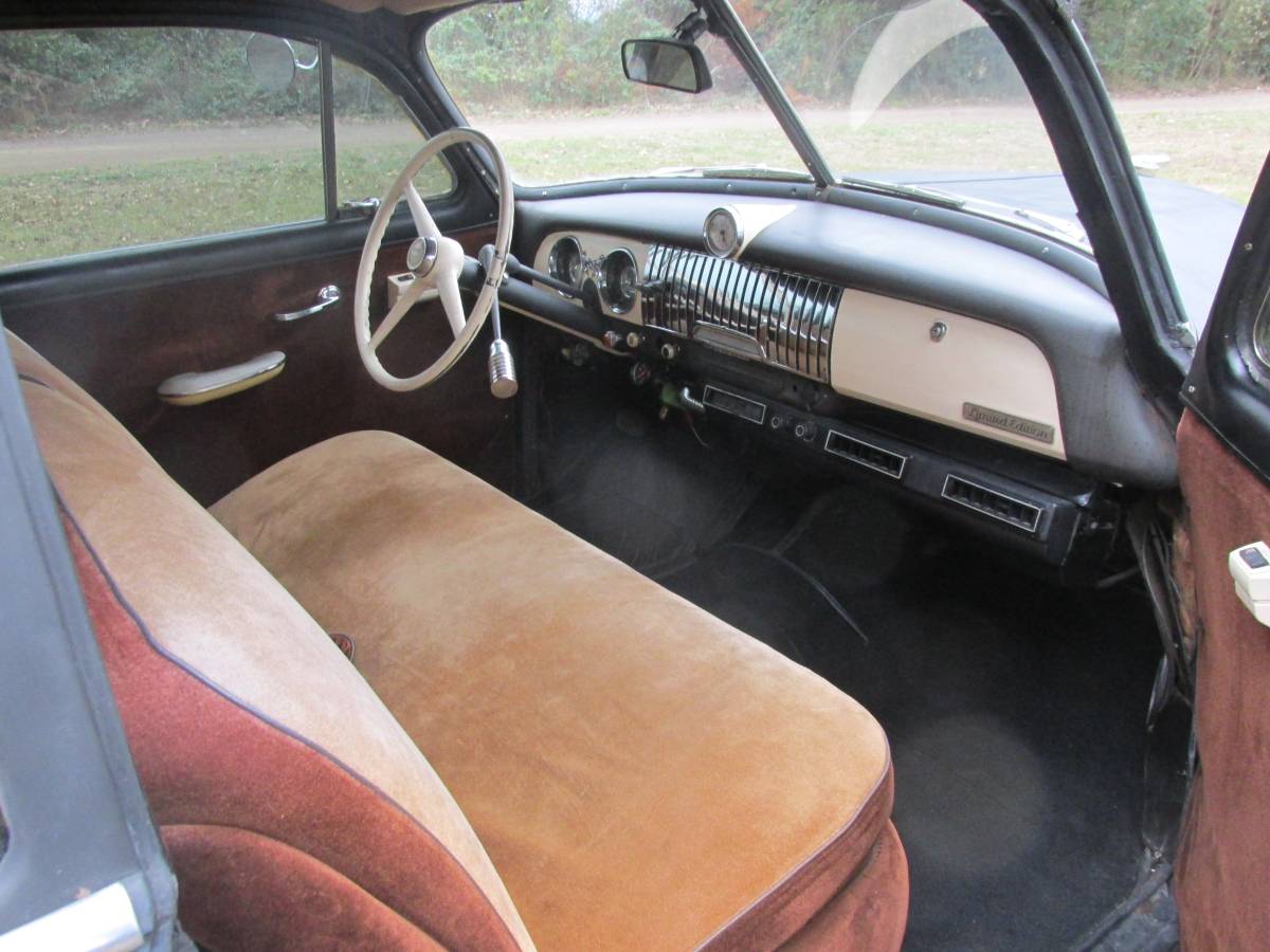 Chevrolet-styleline-deluxe-1951-black-14