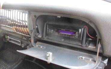 Chevrolet-styleline-deluxe-1951-black-18