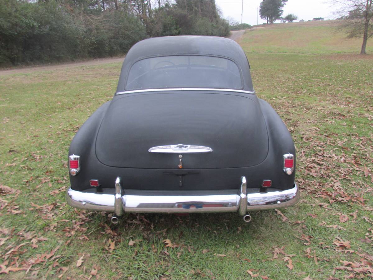 Chevrolet-styleline-deluxe-1951-black-4