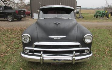 Chevrolet-styleline-deluxe-1951-black-7