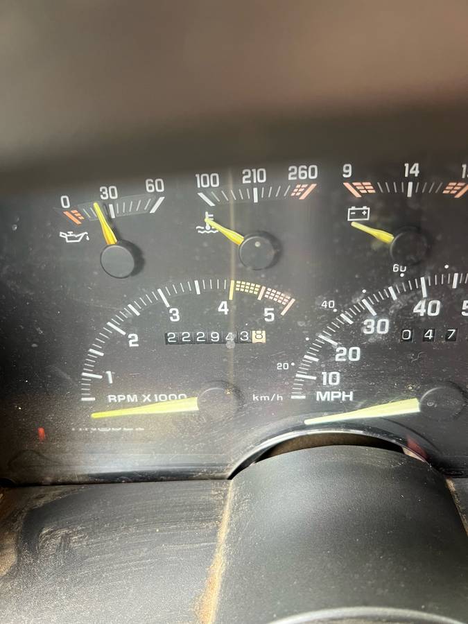 Chevrolet-suburban-1500-1992-5