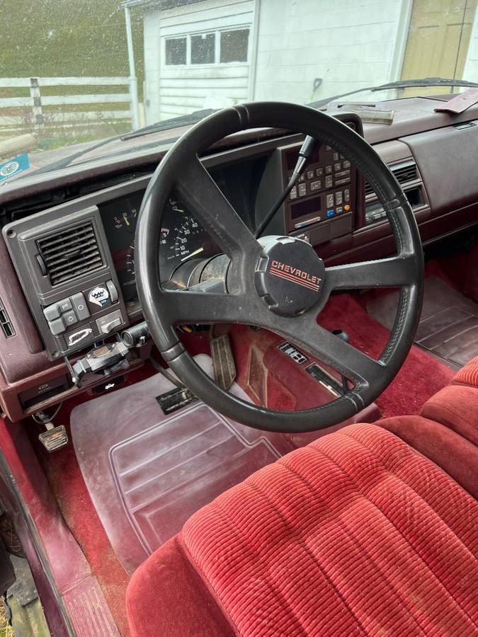 Chevrolet-suburban-1500-1992-6