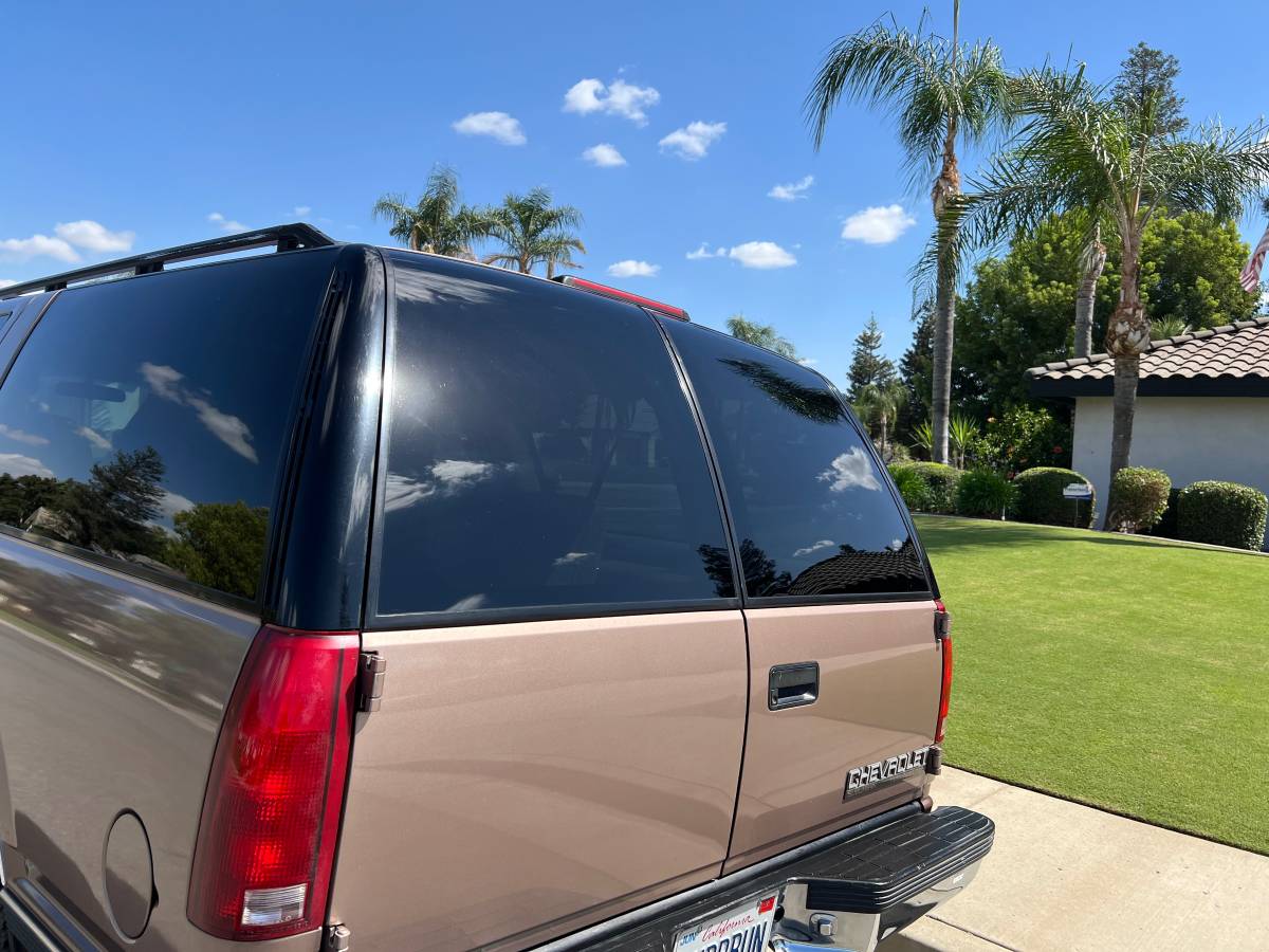 Chevrolet-suburban-1500-1994-1