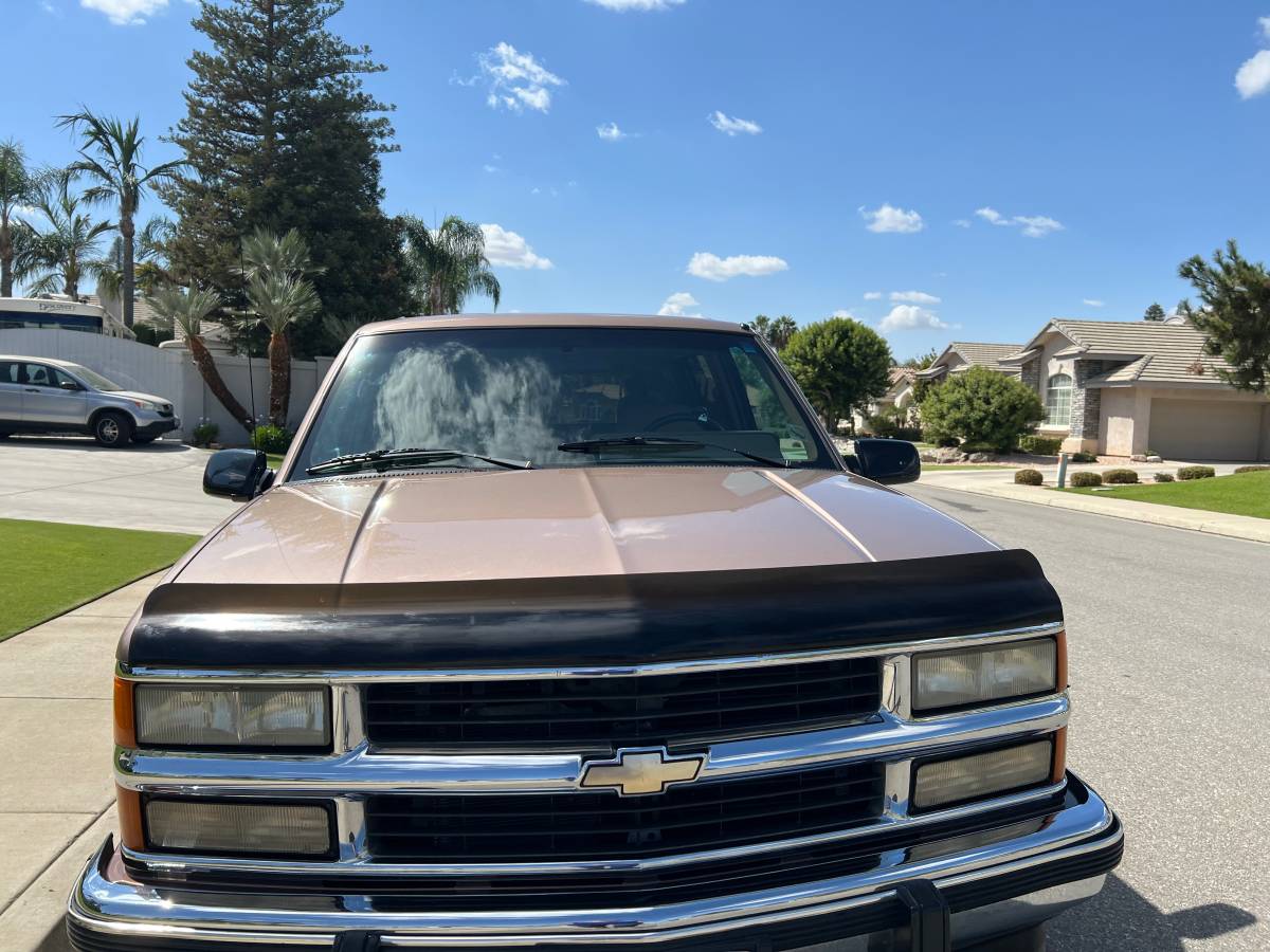 Chevrolet-suburban-1500-1994