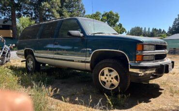 Chevrolet-suburban-1500-4x4-1995-blue-2