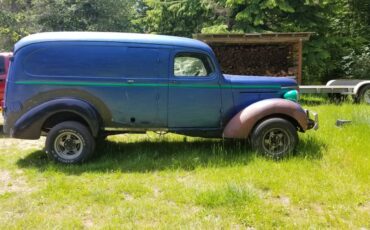 Chevrolet-suburban-1940-1