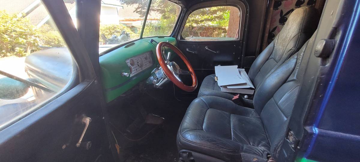 Chevrolet-suburban-1940-8