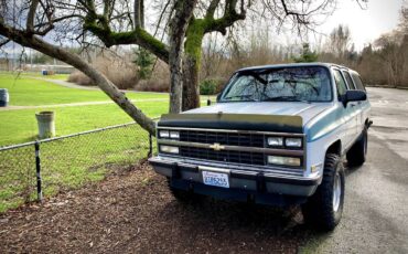 Chevrolet-suburban-1991-3