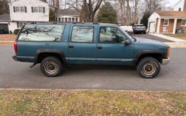 Chevrolet-suburban-4wd-1993-blue-1