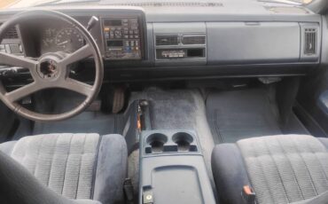 Chevrolet-suburban-4wd-1994-silver-6