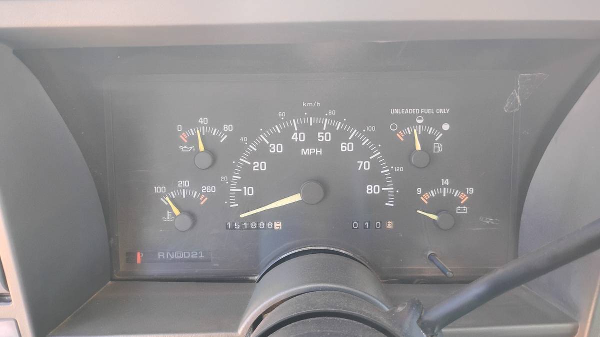 Chevrolet-suburban-4wd-1994-silver-6