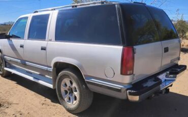 Chevrolet-suburban-4wd-1994-silver-7