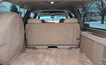 Chevrolet-suburban-ls-1995-green-16