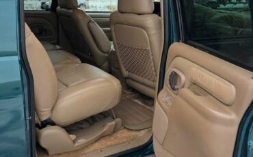 Chevrolet-suburban-ls-1995-green-17
