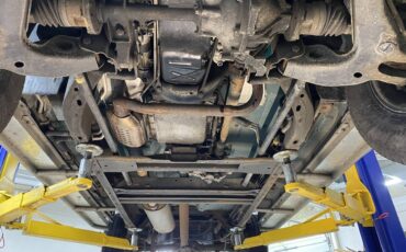 Chevrolet-suburban-ls-1995-green-18