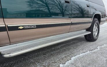 Chevrolet-suburban-ls-1995-green-6