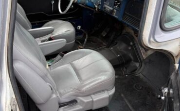 Chevrolet-suburban-panel-1963-grey-6