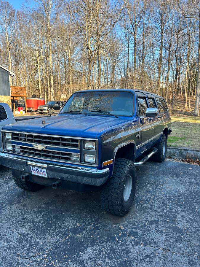 Chevrolet-suburban-v10-1988-blue-2