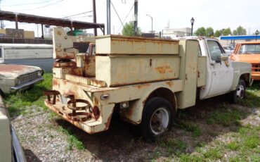 Chevrolet-trucks-1991-custom-12