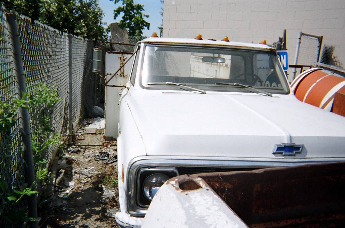 Chevrolet-trucks-1991-custom-23