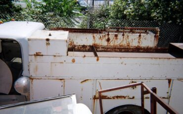 Chevrolet-trucks-1991-custom-26