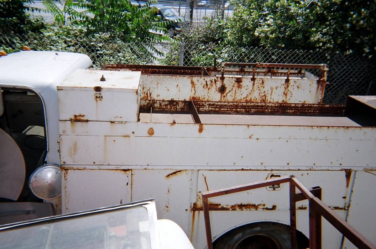 Chevrolet-trucks-1991-custom-26