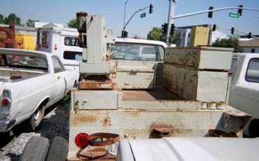 Chevrolet-trucks-1991-custom-8