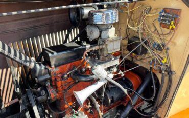 Chevrolet-woody-wagon-1928-custom-4