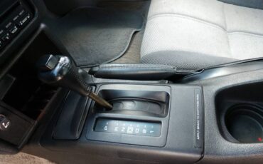 Chevrolet-z28-camaro-1995-red-10