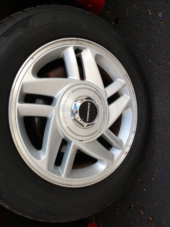 Chevrolet-z28-camaro-1995-red-21