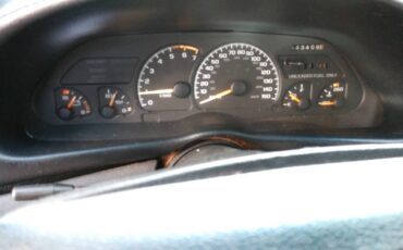 Chevrolet-z28-camaro-1995-red-35