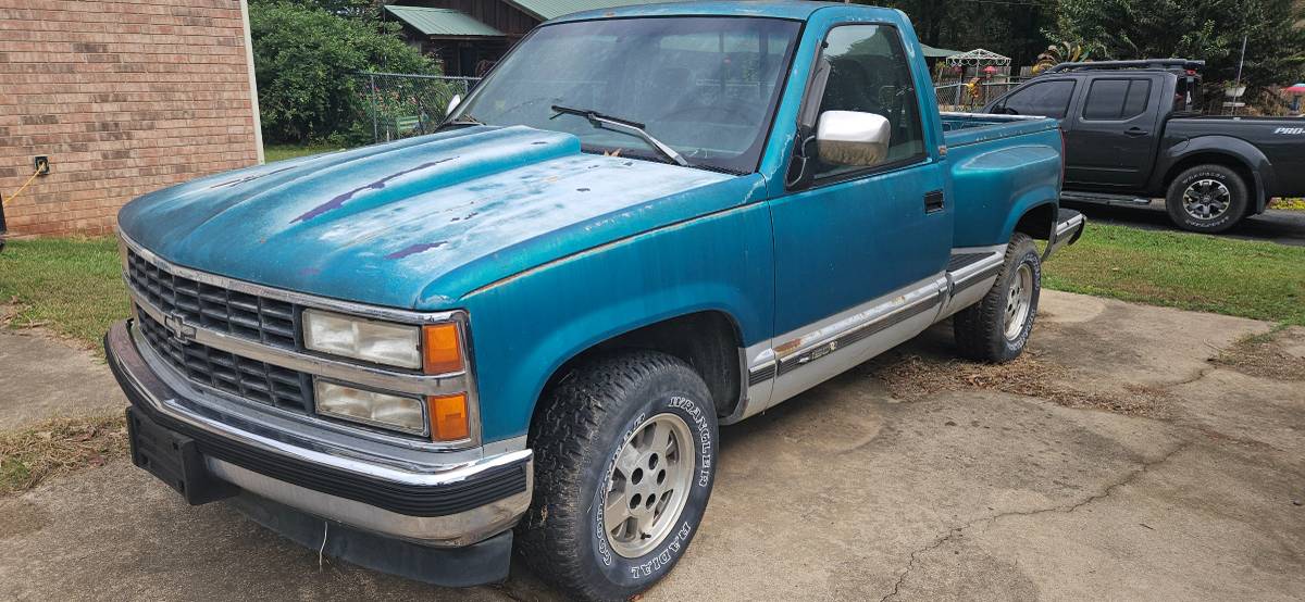 Chevy-1500-1993-green-1