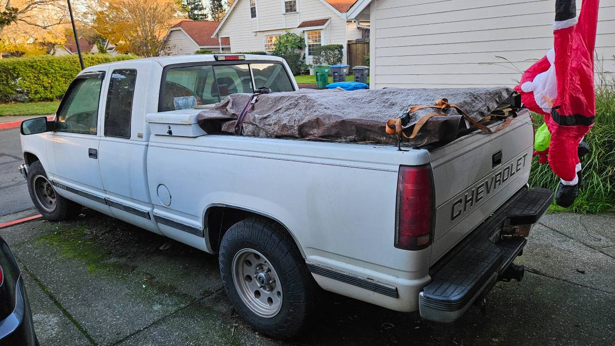 Chevy-1500-1995-white-2