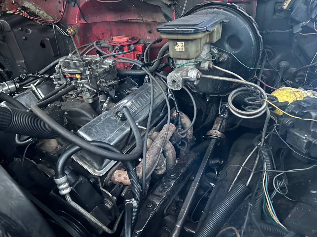 Chevy-1500-c10-1982-red-11