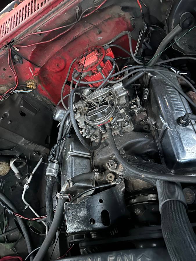 Chevy-1500-c10-1982-red-12