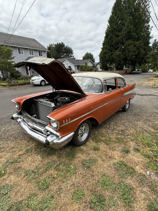 Chevy-1957-orange-9
