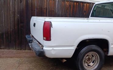 Chevy-1991-white-1
