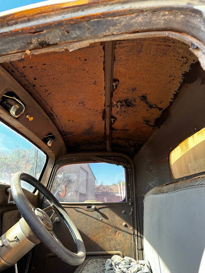 Chevy-2-ton-box-truck-1937-black-42