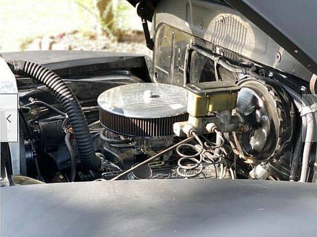 Chevy-3100-pickup-1953-custom-7