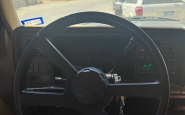 Chevy-3500-1994-black-11